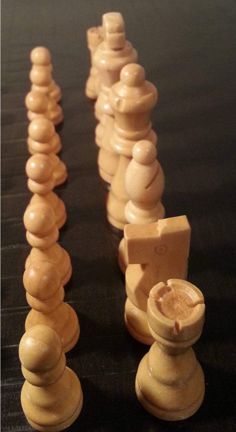Chess - Set Of 32 wooden parts,pieces king size 9 Cm