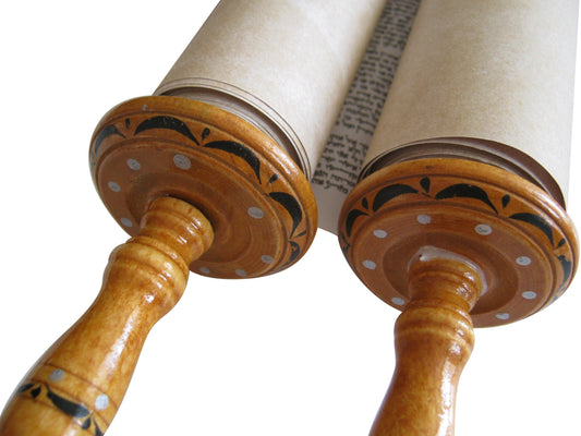 Torah Scroll Book – A Beautiful Blend of Tradition and Design