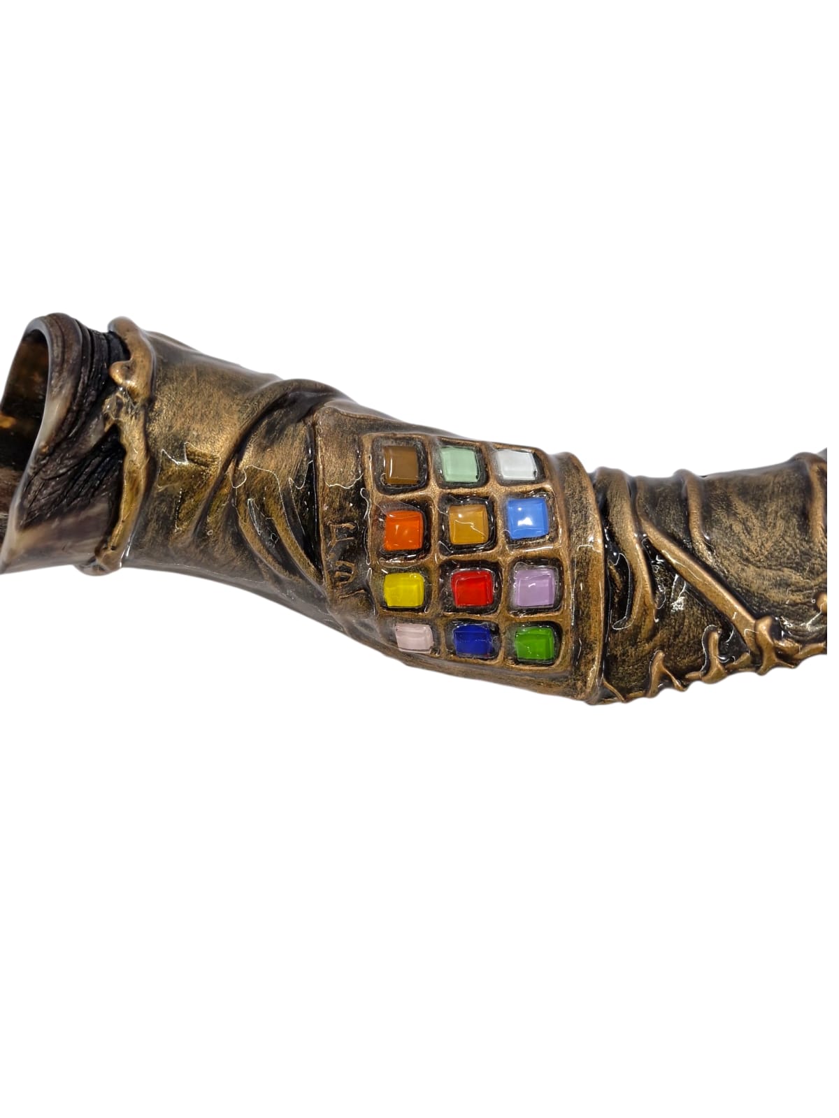 Yemenite Kudu Shofar – Handcrafted with Leather and Hoshen Stones