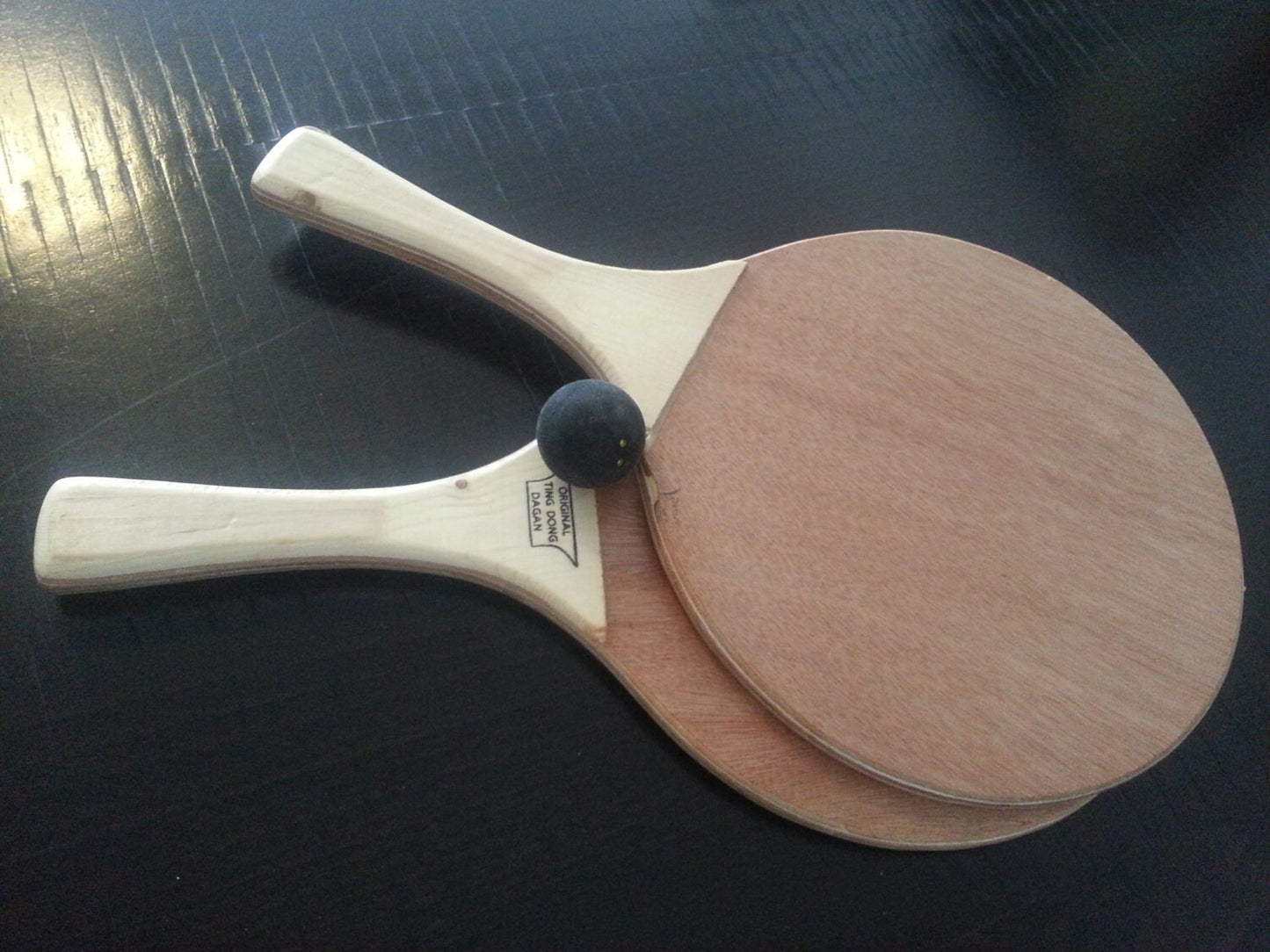 Racquet Paddles Matkot Beach Game Original TING-DONG 2  Made In Israel + 2 Balls